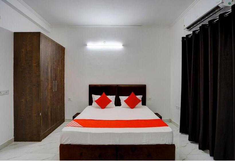 Üç Kişilik Klasik oda, Oyo Cds Residency