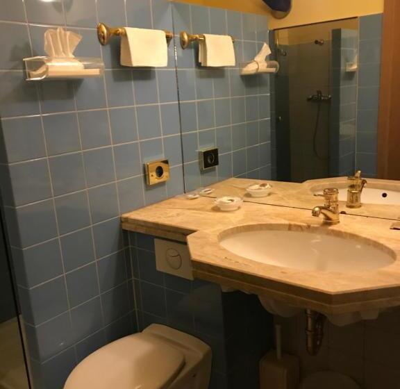 Четырехместный Номер Стандарт, Podzamcze