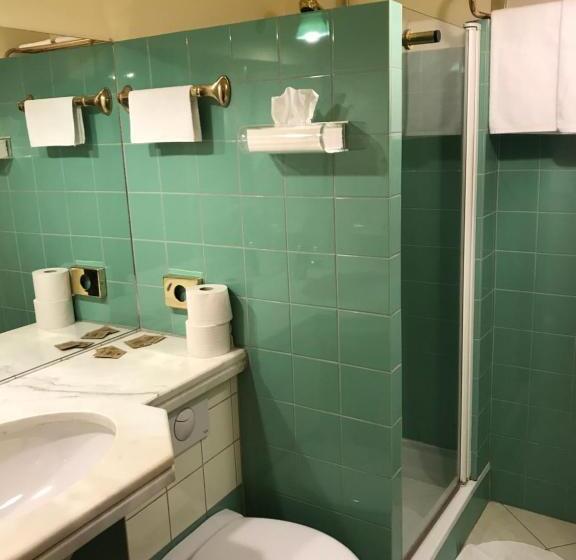 Номер Стандарт, Podzamcze