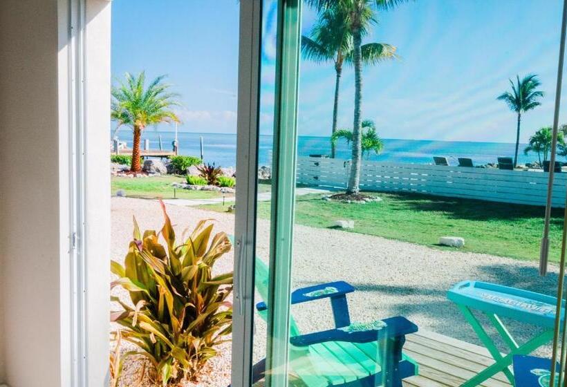 Бунгало Deluxe, Seascape Resort & Marina