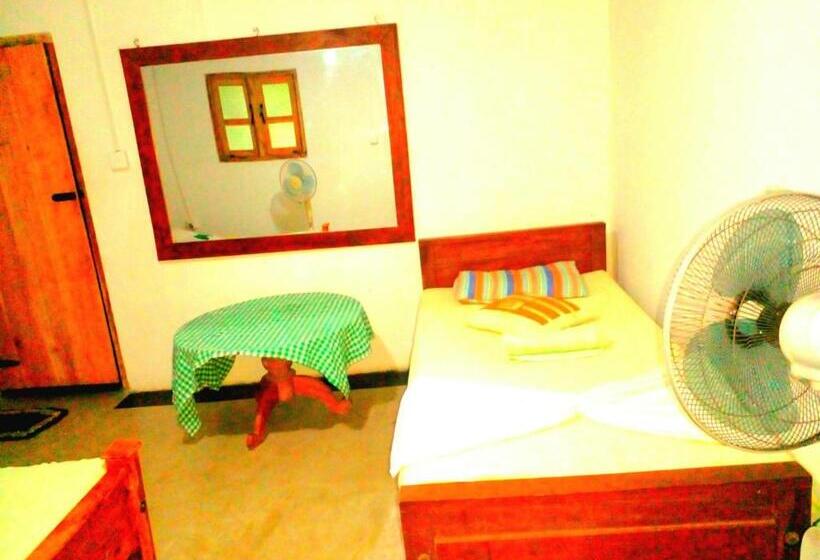 اتاق خانوادگی, Habarana City Hostel
