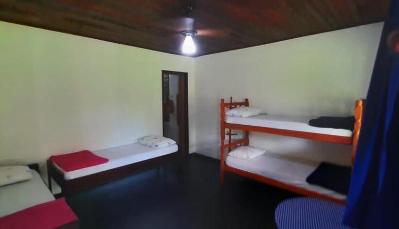 Полулюкс с Балконом, Hostel E Pousada Araquari
