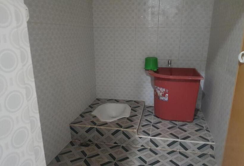 带大床的标准间, Oyo 93493 Wira Residensia Syariah