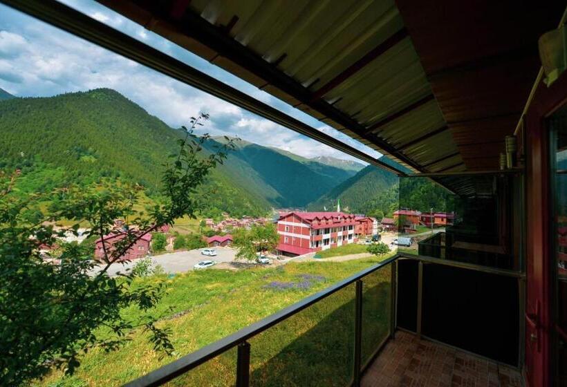 패밀리 룸, Monoi̇r Sui̇te Apart In Uzungöl