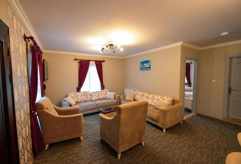 带1个卧室的豪华公寓, Monoi̇r Sui̇te Apart In Uzungöl
