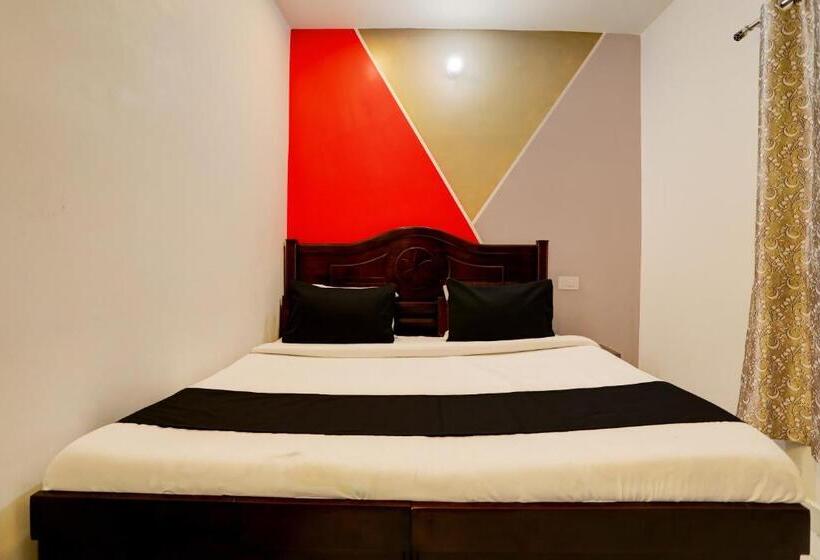 三人经典房间, O Sharma Guest House