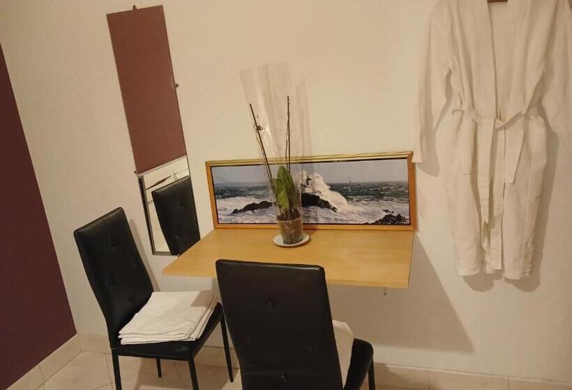 Номер Стандарт, Paradis Chambres D Hôtes Proche Paris   Aéroport Charles De Gaulle Airport   Parc Des Exposition Vil