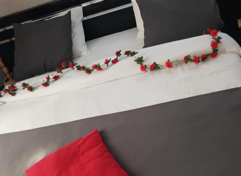 Четырехместный Номер Стандарт, Paradis Chambres D Hôtes Proche Paris   Aéroport Charles De Gaulle Airport   Parc Des Exposition Vil