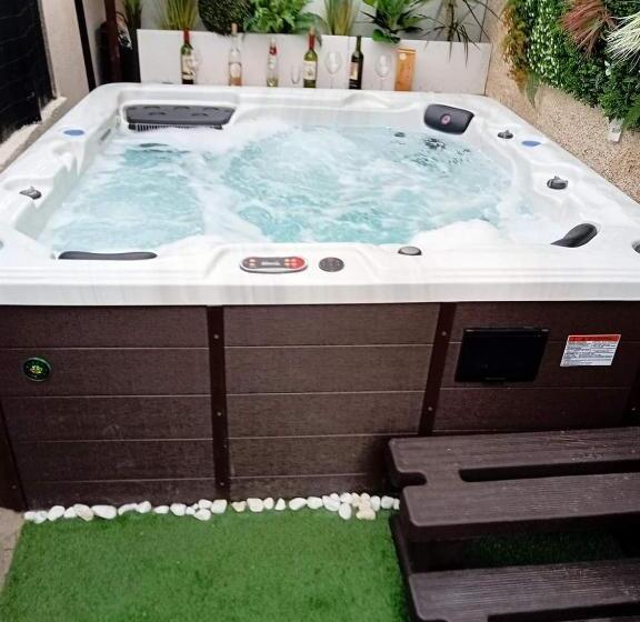 Номер Deluxe, Paradis Chambres D Hôtes Proche Paris   Aéroport Charles De Gaulle Airport   Parc Des Exposition Vil