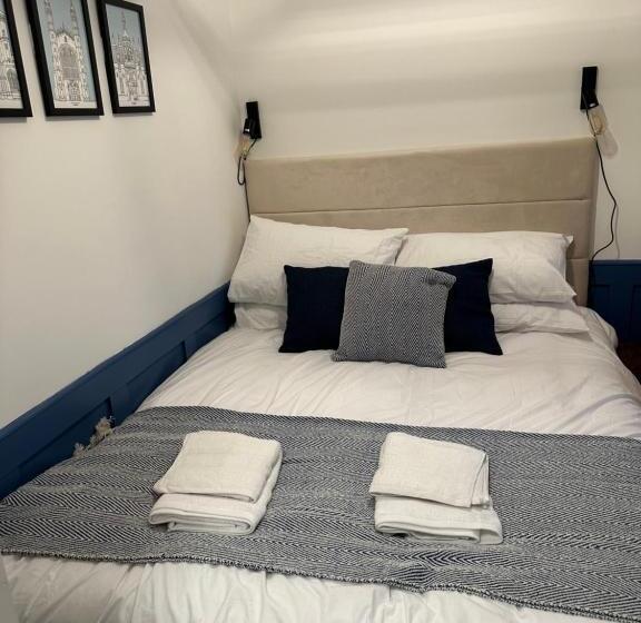 סוויטה, Sun Guest House Cambridge