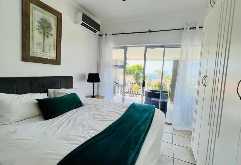Номер Deluxe с Балконом, Casablanca Guest House