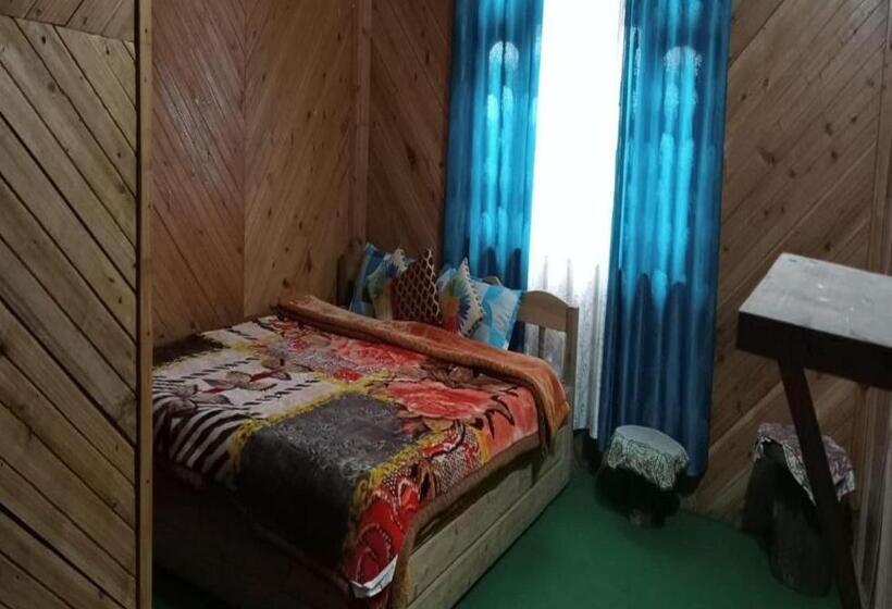 Номер Стандарт Трехместный, Lolegaon Farmstay By Stayapsrt