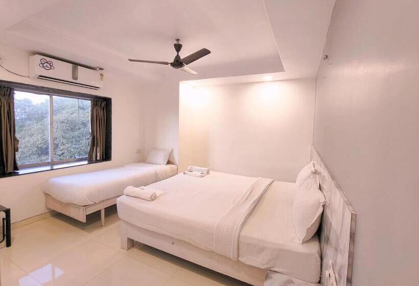 Quarto Triplo Estandar, Vrs Satkar