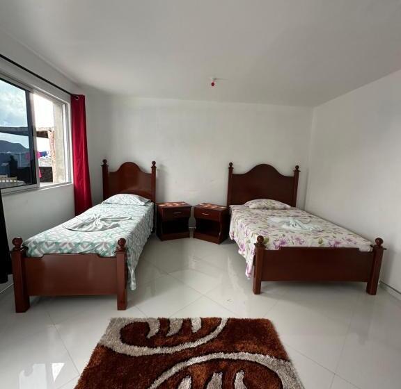 اتاق استاندارد سه نفره, Casa Socorro Cham