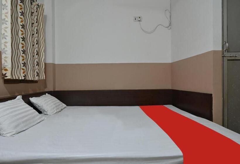 اتاق استاندارد یک نفره, Shanti Guest House