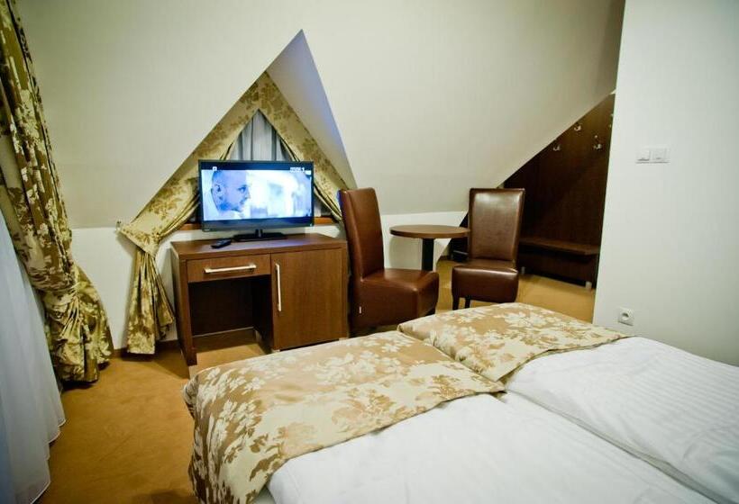 Номер Стандарт Трехместный, Apartamenty Rubin