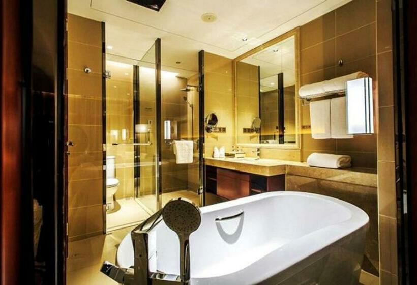Family Suite, Ramada Jiaxing