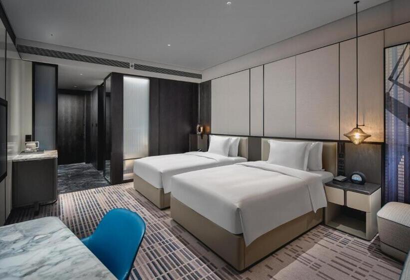 Номер Стандарт Вид на Горы, Crowne Plaza Ezhou, An Ihg