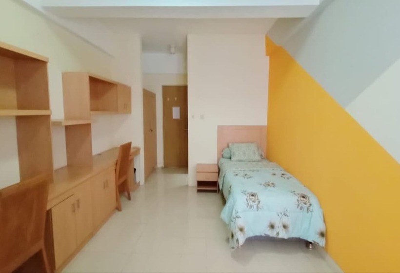 Номер Стандарт Индивидуальный, Oyo 93383 Wisma Kencana Puteri