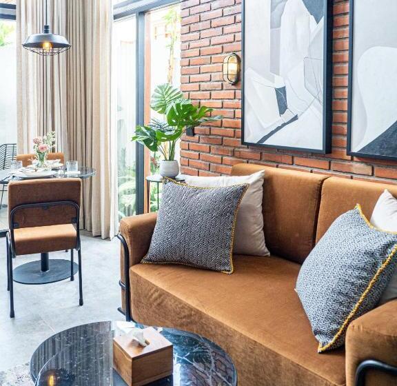 Студия Стандарт, Tarate Loft Studio Ubud