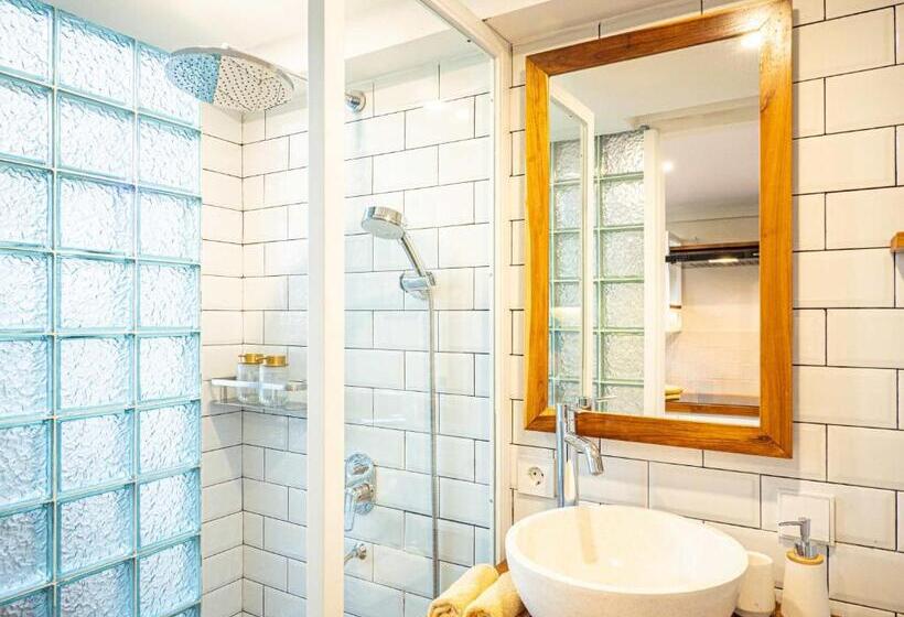 Семейное Студио, Tarate Loft Studio Ubud