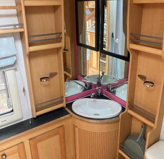 Номер Стандарт, Queen Street Holiday Park