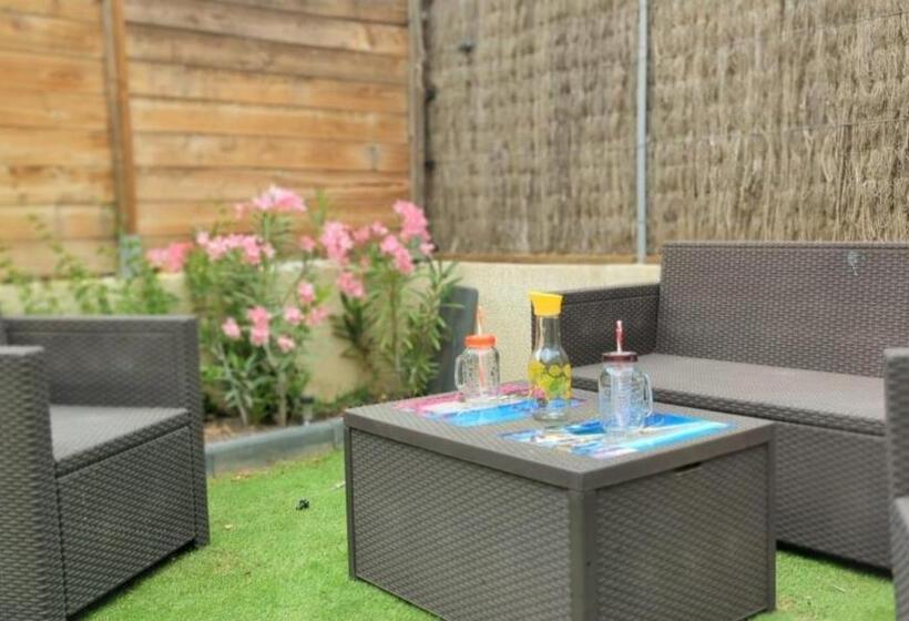 Номер Стандарт Вид на Сад, Le Cœur De Canet   Maison Av Jardin   Tout Confort