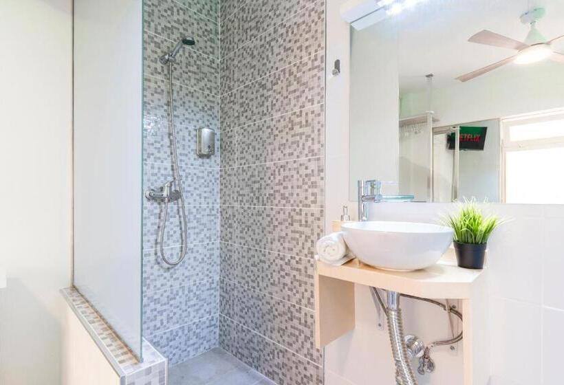 اتاق استاندارد یک نفره, Guest House Villa Neon Tenerife
