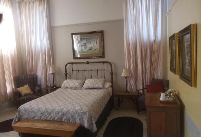 스탠다드 자쿠지 룸, The Eagle S Nest Inn