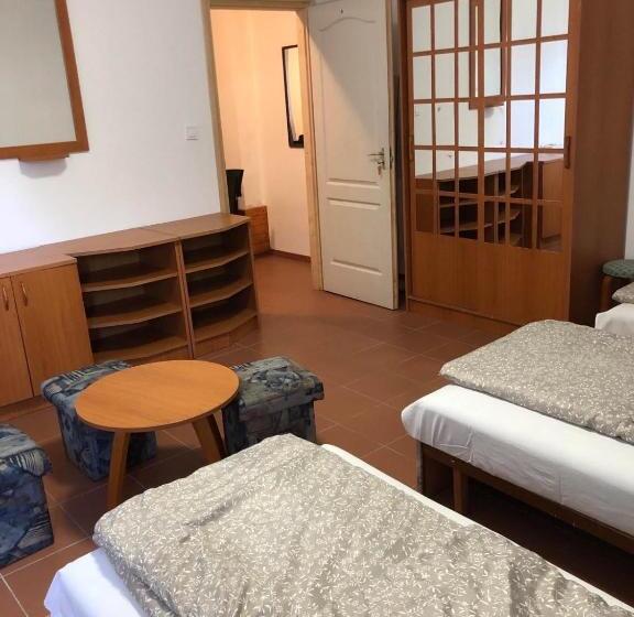 Апартаменты 1 Спальня, Beach Hostel Balatonboglár