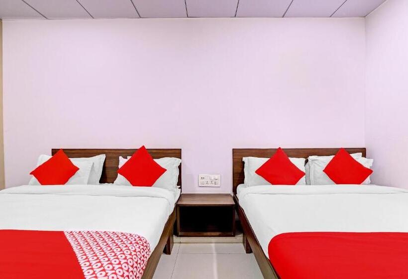 Номер Стандарт, Oyo Rishta And Jahan Banquet And Rooms