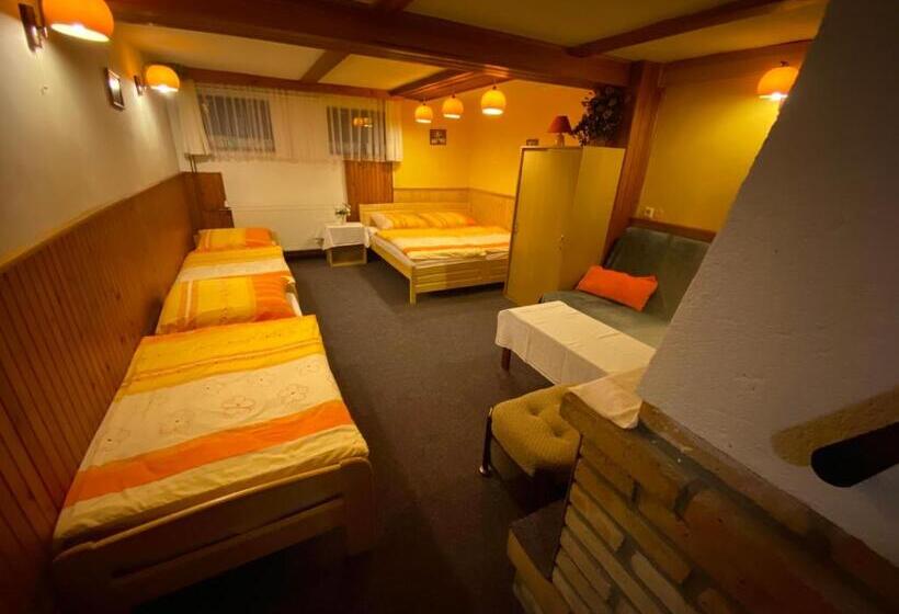 4인용 스탠다드 룸, Pension Krupka 443   Ski Herlikovice A Bubákov