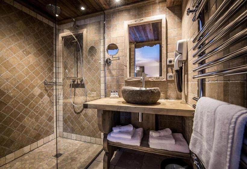Номер Стандарт с Балконом, Chalet L Etagne