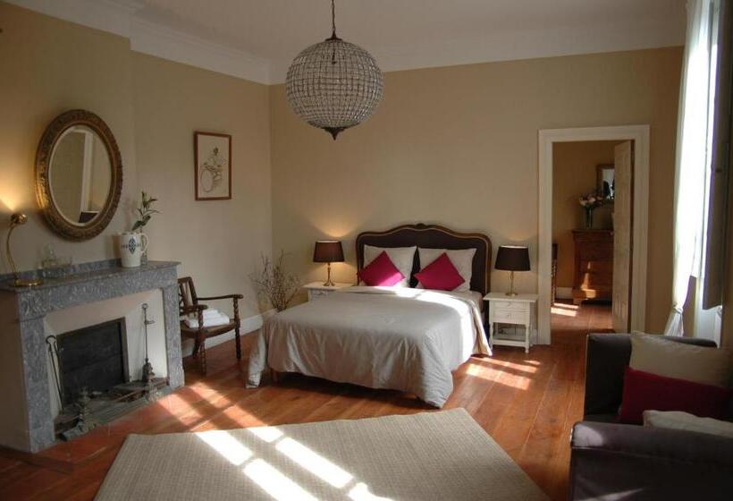 Дом 1 Спальня, Domaine De La Célarié