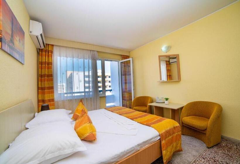 Quarto Estandar com Sacada, Meteor
