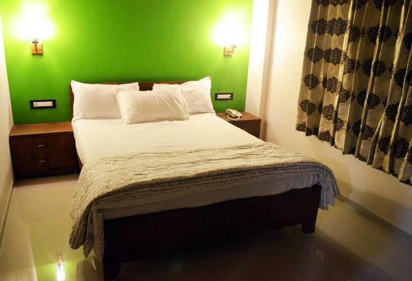 Номер Deluxe, Nirvana Inn