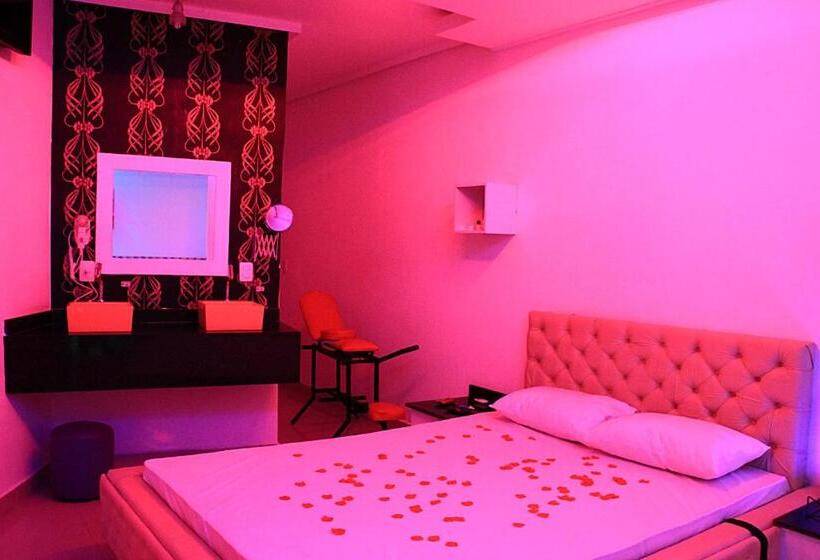디럭스 스위트, Motel Vitória
