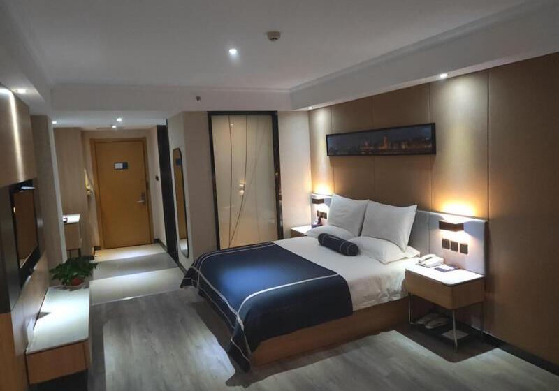 Номер Deluxe, Lanou