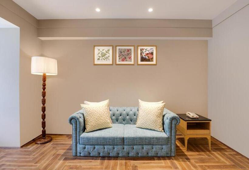 Люкс Повышенной Комфортности, Lemon Tree Hotel, Sonamarg