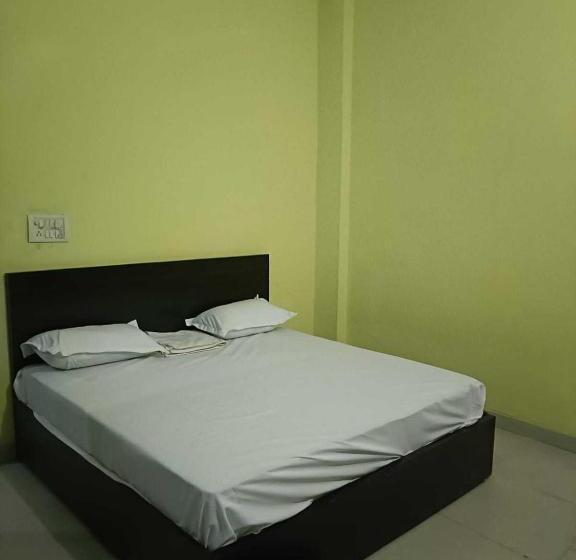 标准间, Super Oyo Hotel Shree Ji