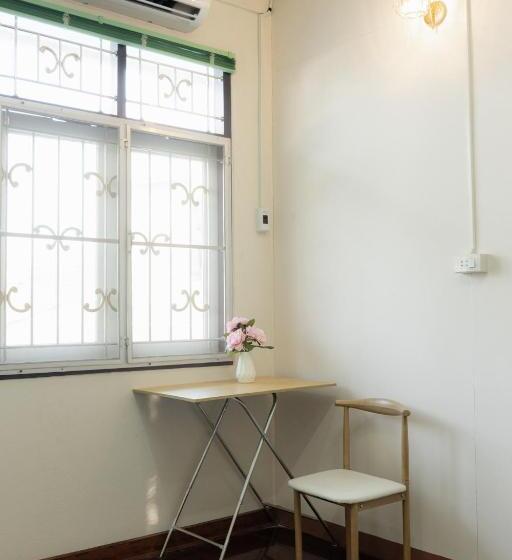 싱글 기본룸, 2b Cozy Hostel ตรัง
