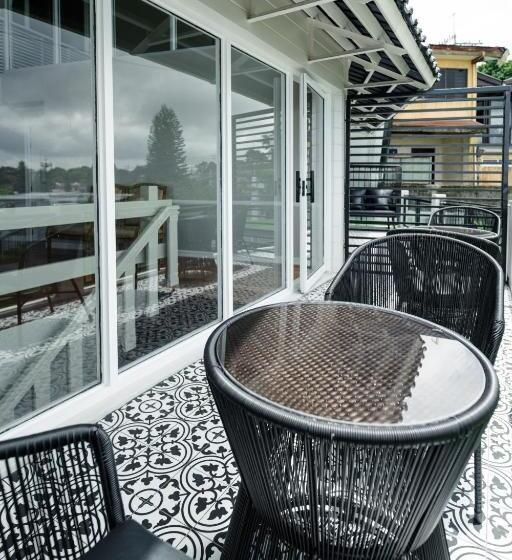 四人标准间, Jacobs Hill Tagaytay