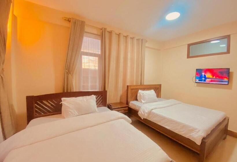 스탠다드 룸, Peak Hotel Karatu