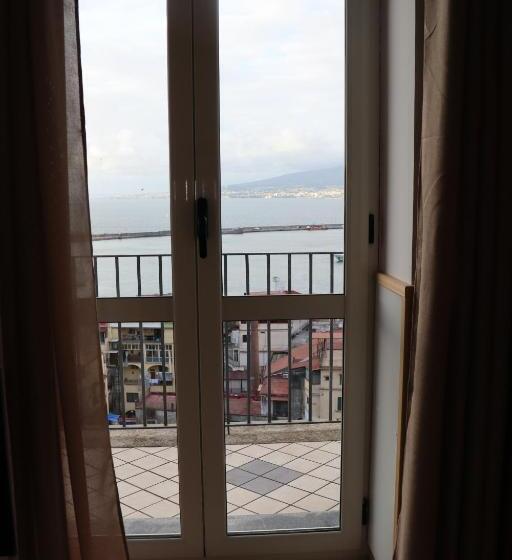 스탠다드 룸 바다 전망, Sunset Shores Oasis   Gulfview, Strategic For Sorrento, Pompeii, Capri, And On The Road To Amalfi An