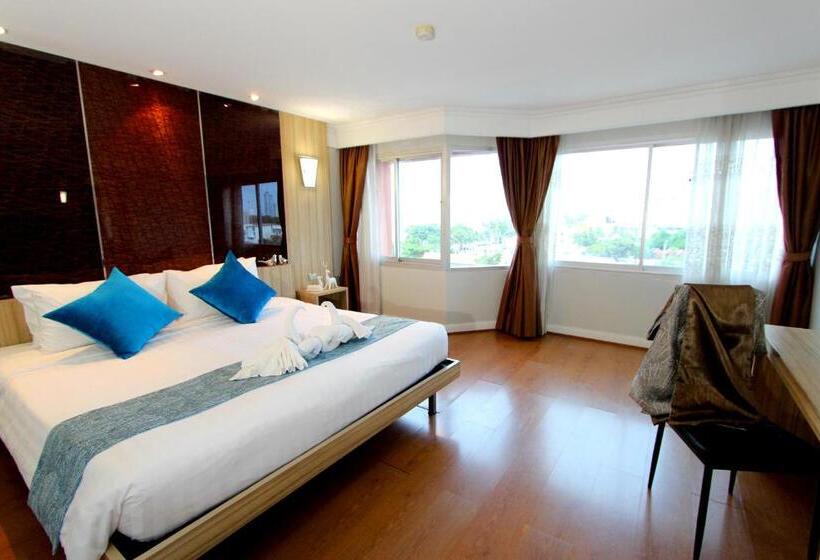 اتاق لوکس, Coco Beach Hotel Jomtien Pattaya