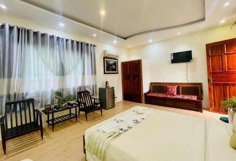 اتاق خانوادگی, Garden House Tí Nị