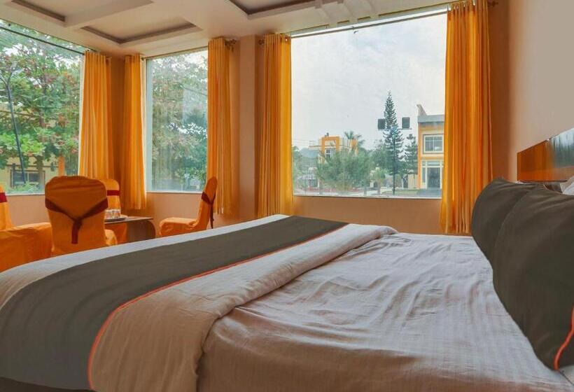 اتاق کلاسیک سه تخته, Oyo Arka Resorts Venue Of Joy