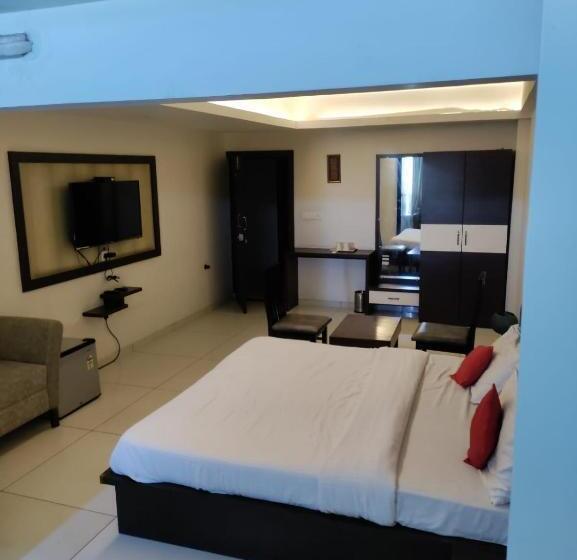 Номер Deluxe, Sagar Inn