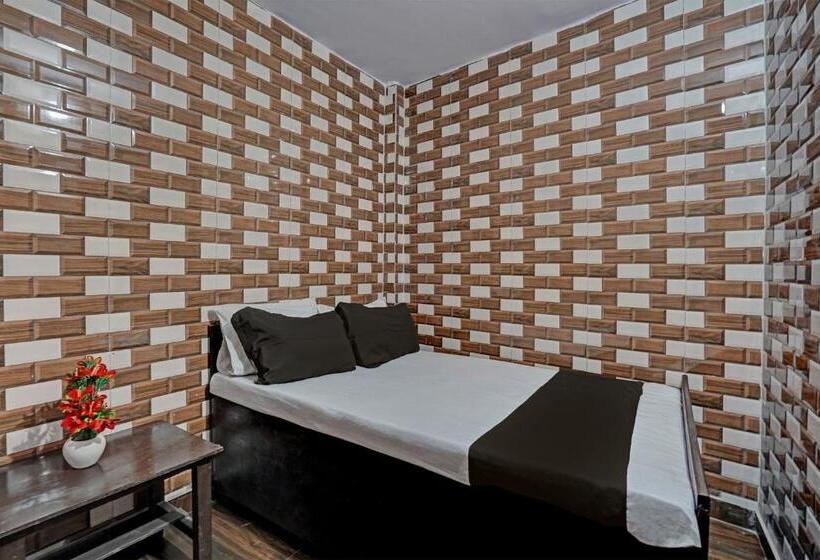 Трехместный Номер Классика, Spot On Sunil Hotel & Restaurant