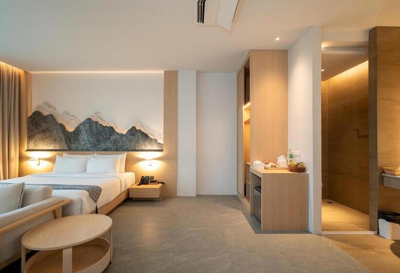 Номер Стандарт Вид на Бассейн, Timberton Resort Khaoyai